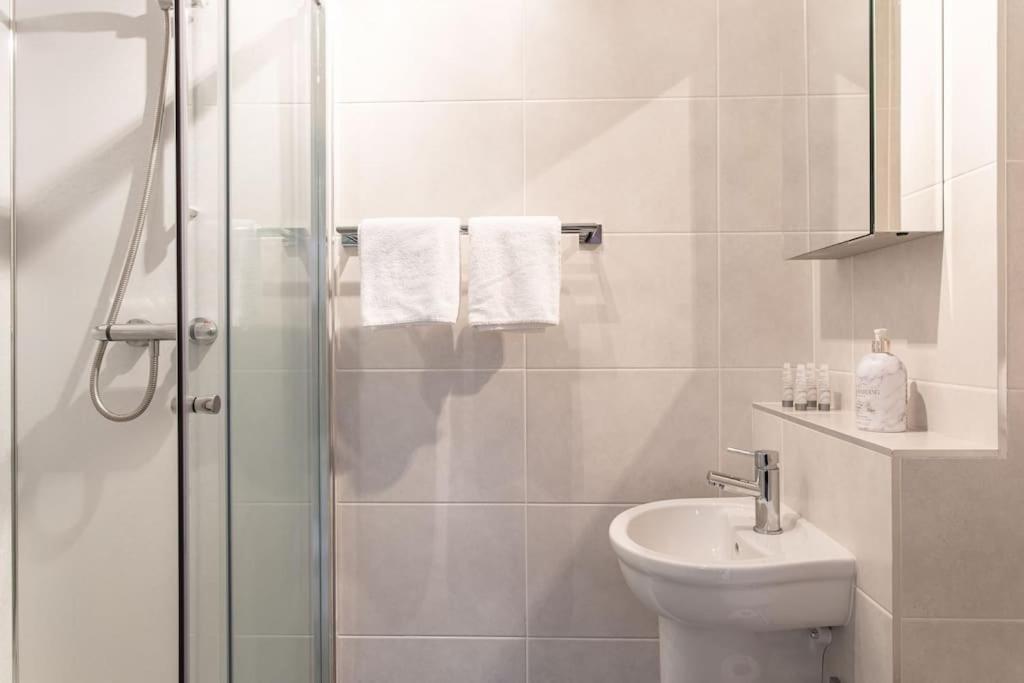 Best City Centre Luxurious Home Free Parking Belfast Extérieur photo