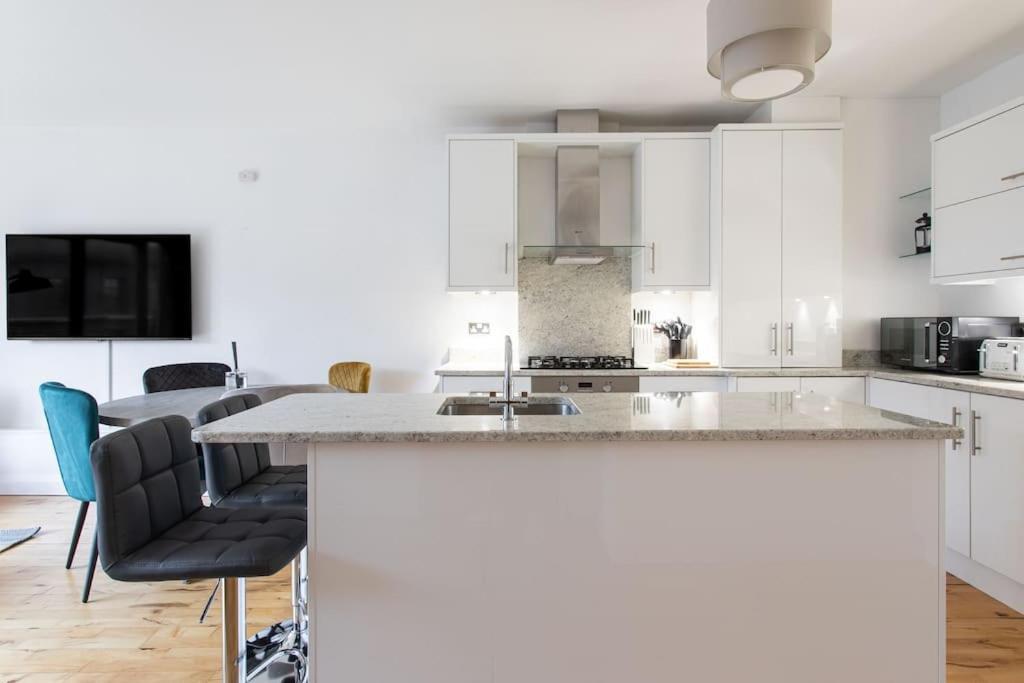 Best City Centre Luxurious Home Free Parking Belfast Extérieur photo